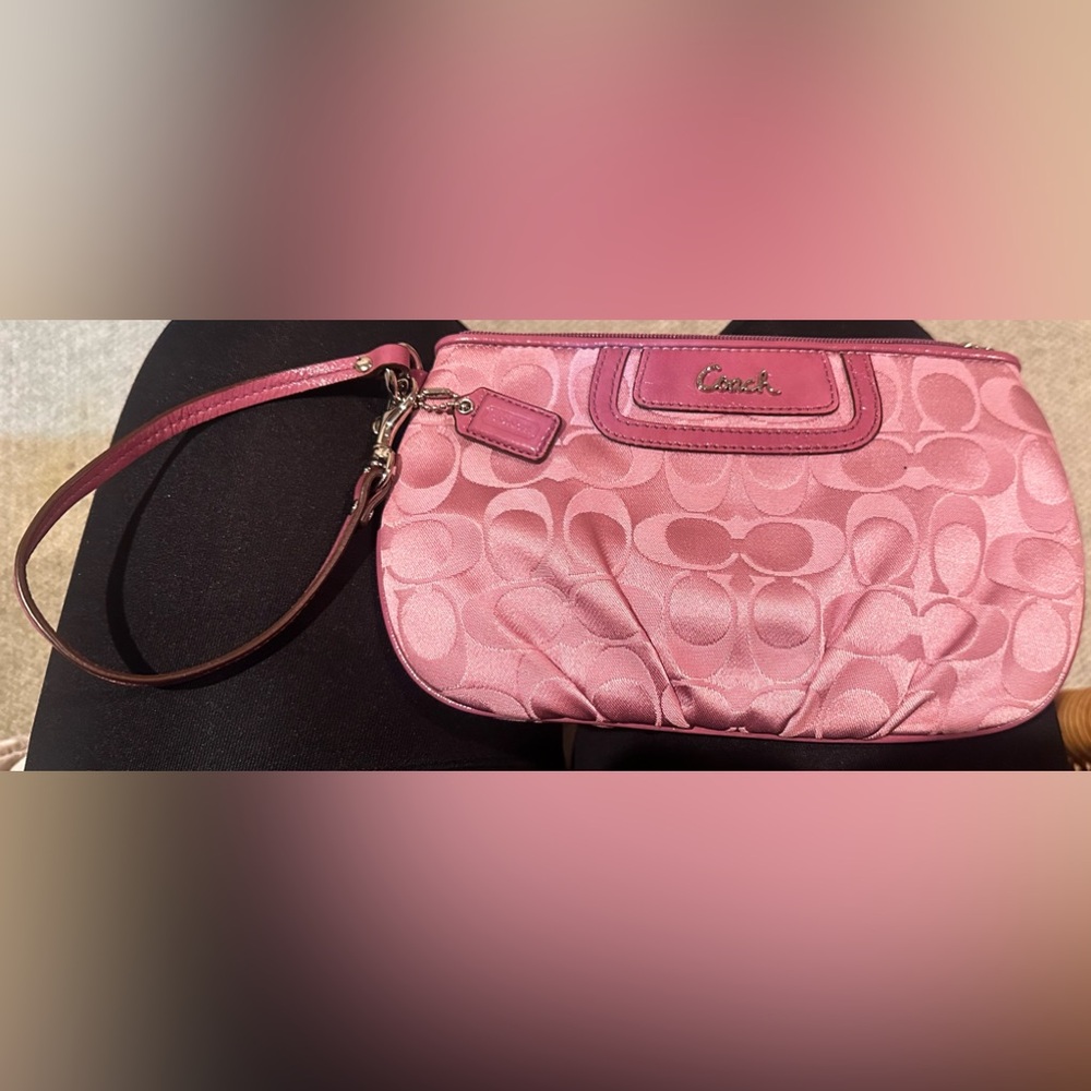COACH ROSE WRISTLET-NEW WITH TAG